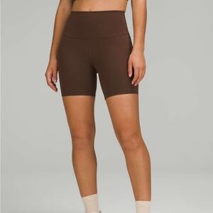 Lululemon Wunder Train 6” Short 12